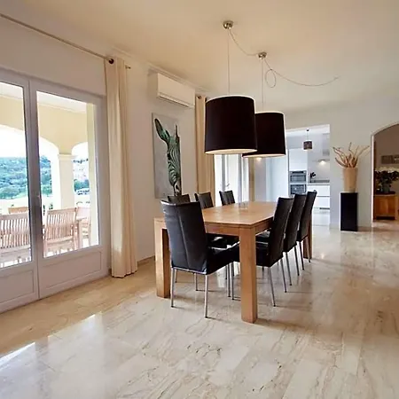Hotel Du - Maxime 3*